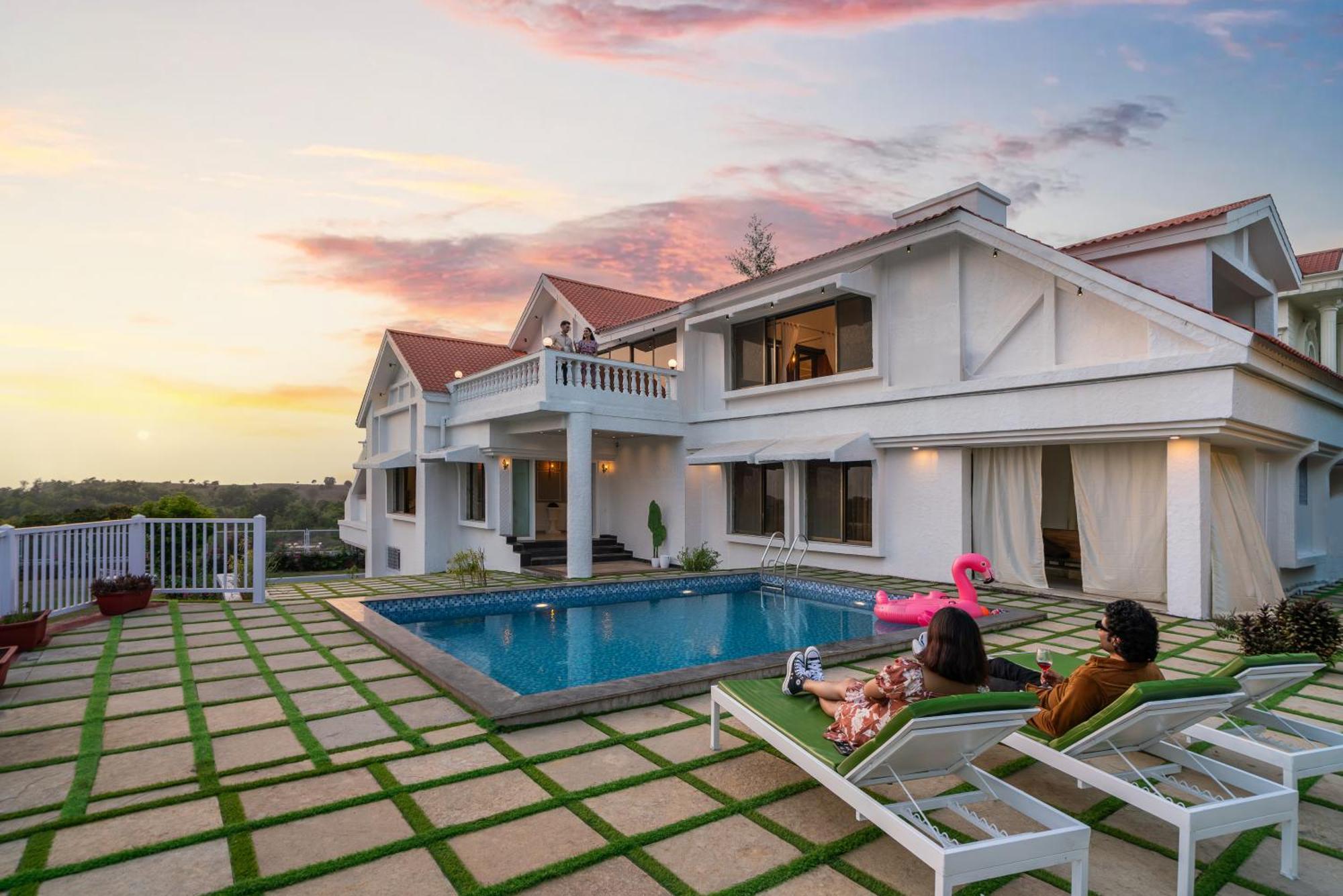 Ekostay Luxe - Casa Noah - Paddle Court & Sunset Point Lonavala Εξωτερικό φωτογραφία